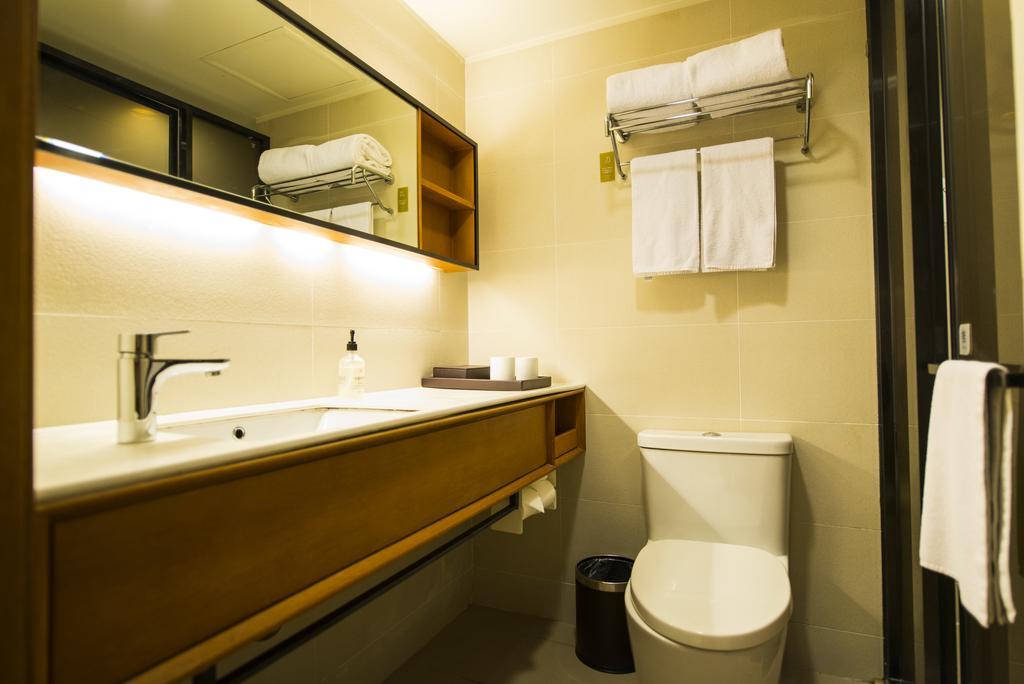 Ji Hotel Shanghai Xujiahui חדר תמונה