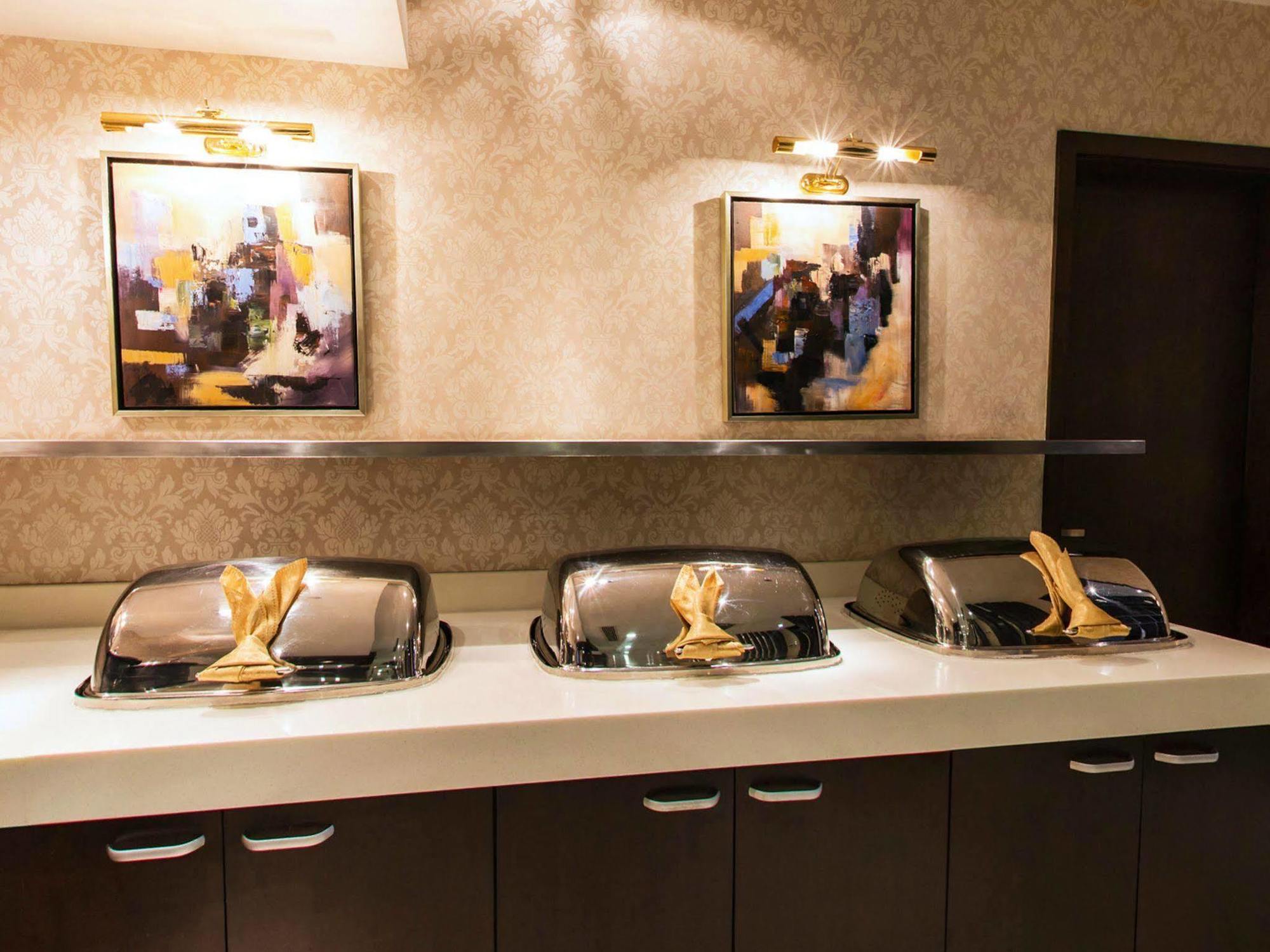 Ji Hotel Shanghai Xujiahui מראה חיצוני תמונה